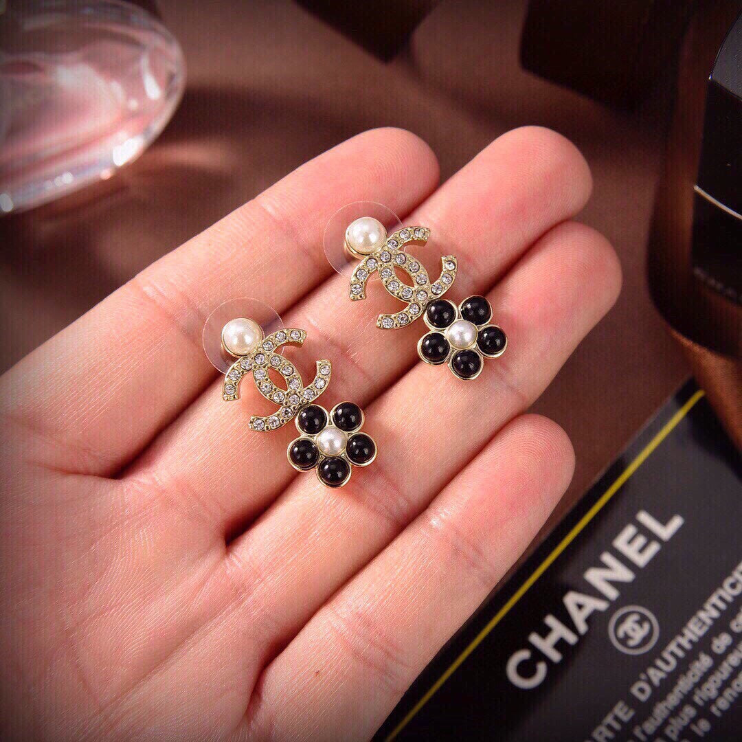 18K  Chanel Butterfly Pendant Earrings