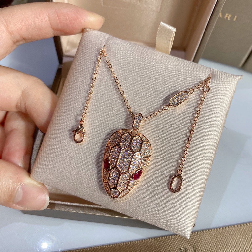 18K BVLGARI Serpenti Necklace