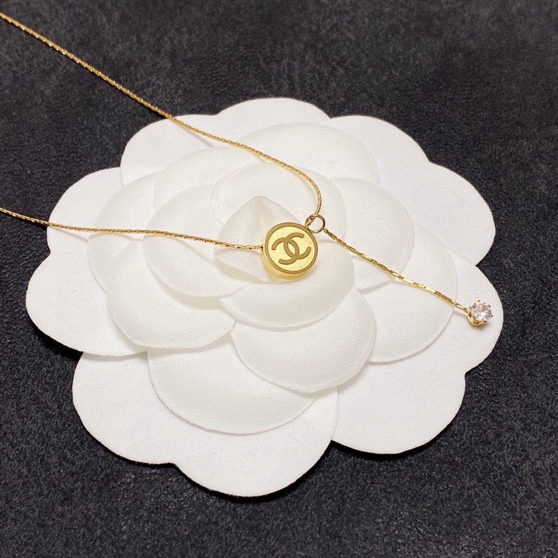18K  Chanel Gold Necklace