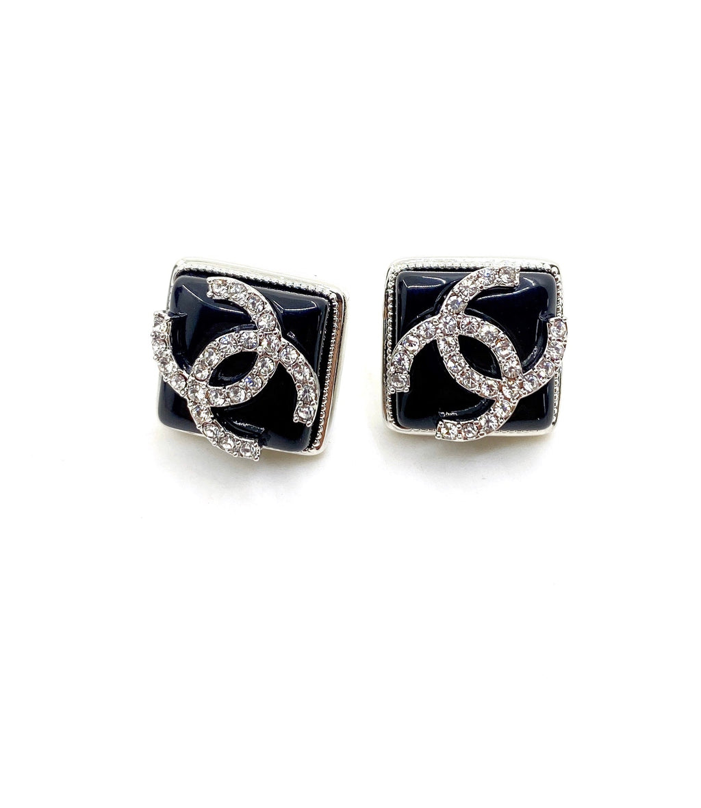 18K  Chanel Square Earrings