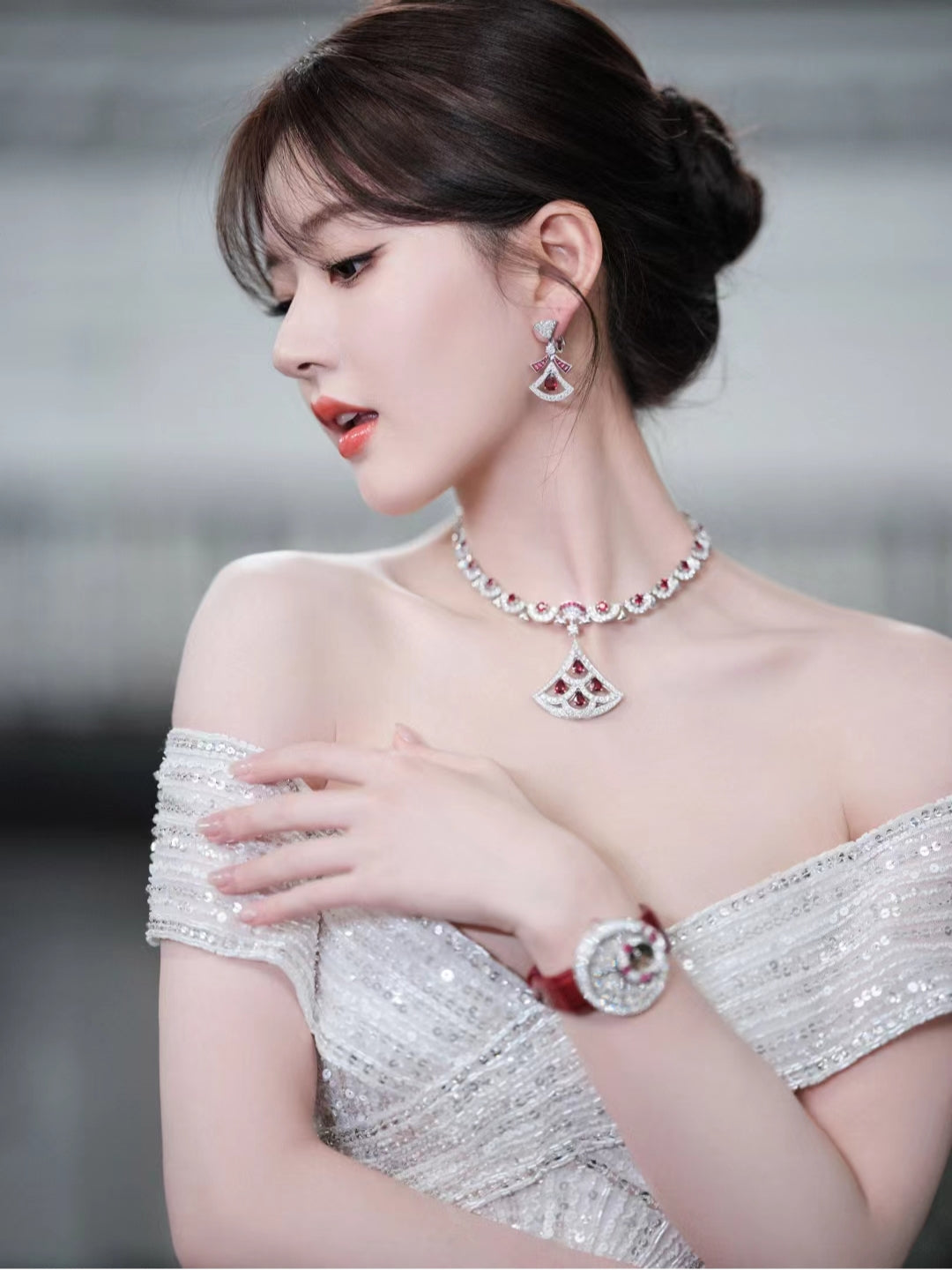 18K BVLGARI BVLGARI Dream Openwork Earrings