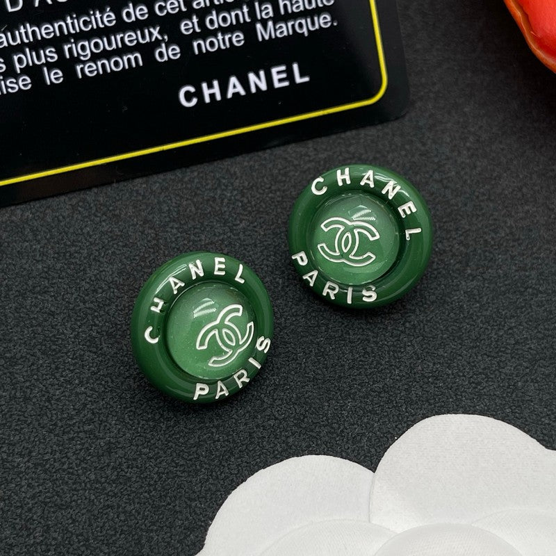 18K  Chanel Green Round Earrings