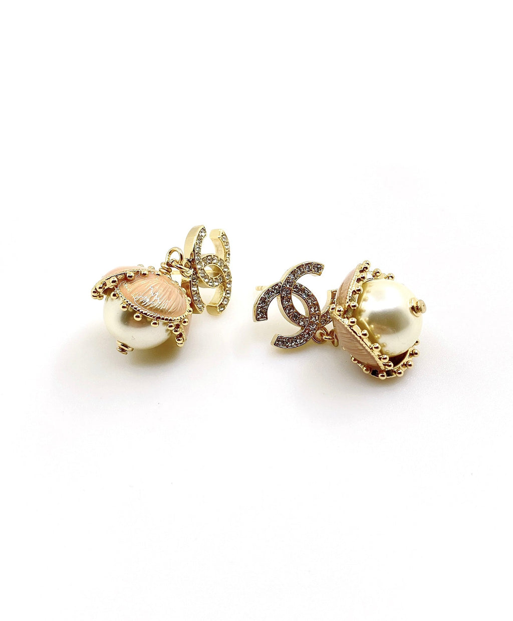 18K  Chanel Flowers Earrings