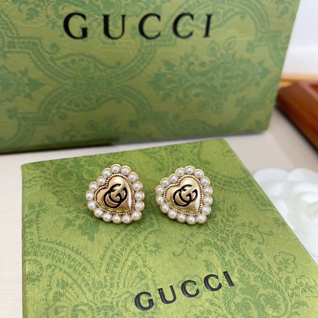 18K Double Gucci Heart Pearl Earrings