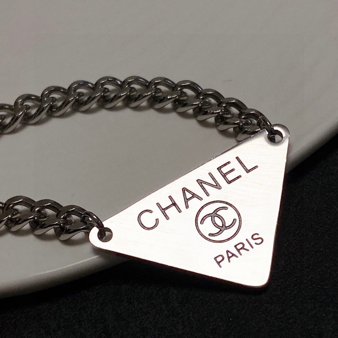 18K  Chanel Triangle Necklace