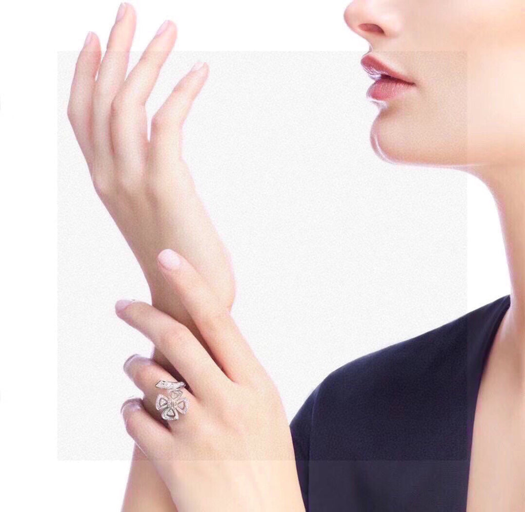 18K BVLGARI Fiorever Ring