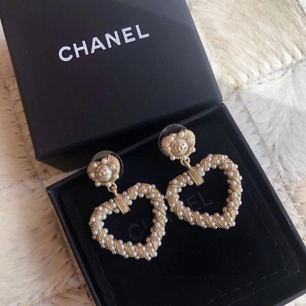 18K  Chanel Heart Pendant Earrings