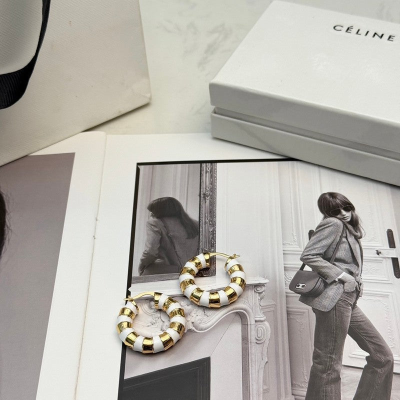 18K Celine Pearl Round Gold Earrings