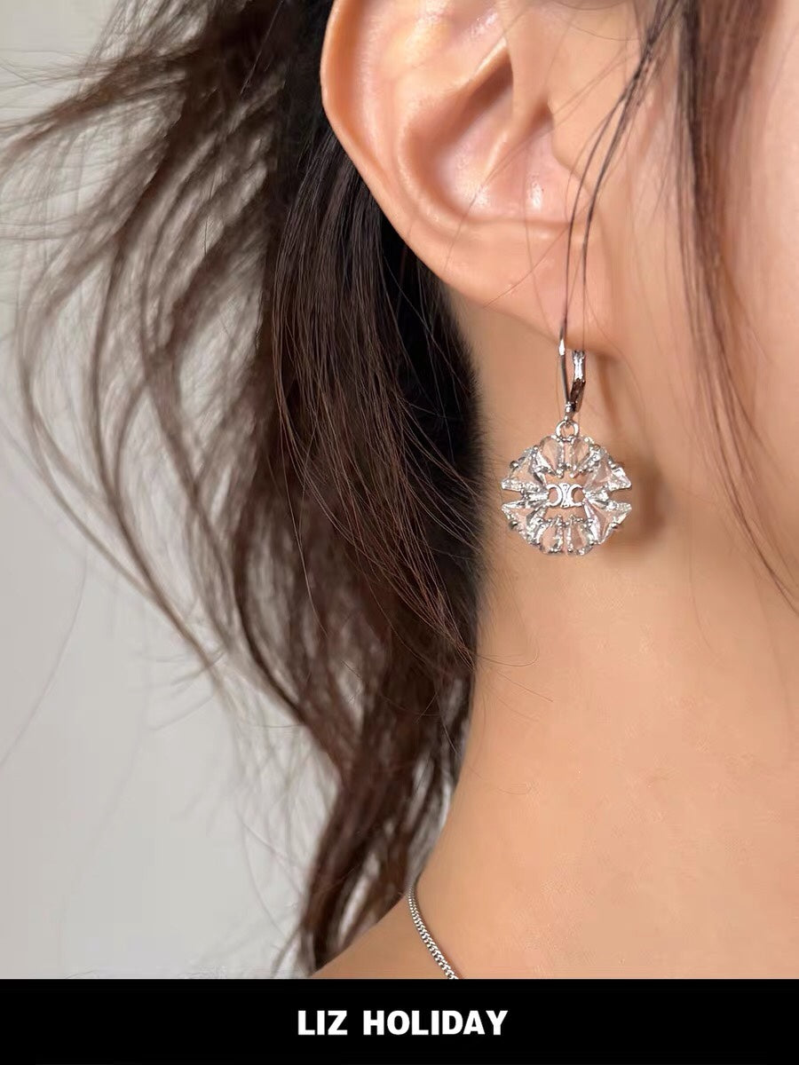 18K Celine Daisy Earrings