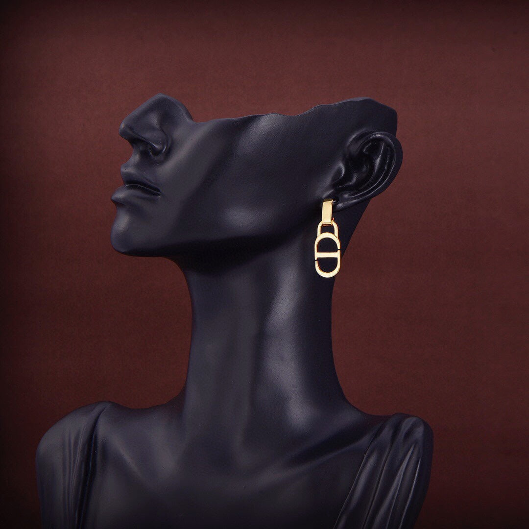 18K Dior 30 Montaigne Earrings