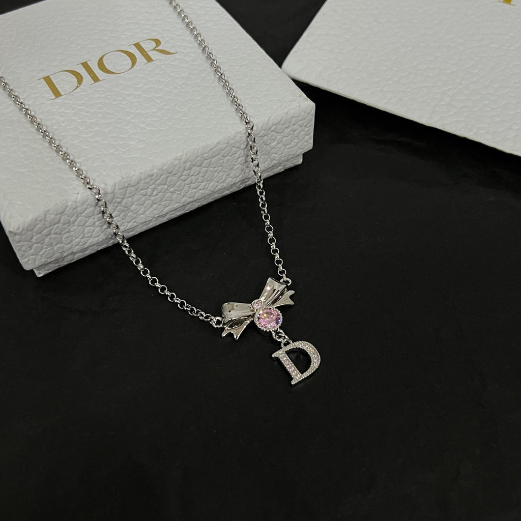 18K Dior Bowknot Vintage Necklace