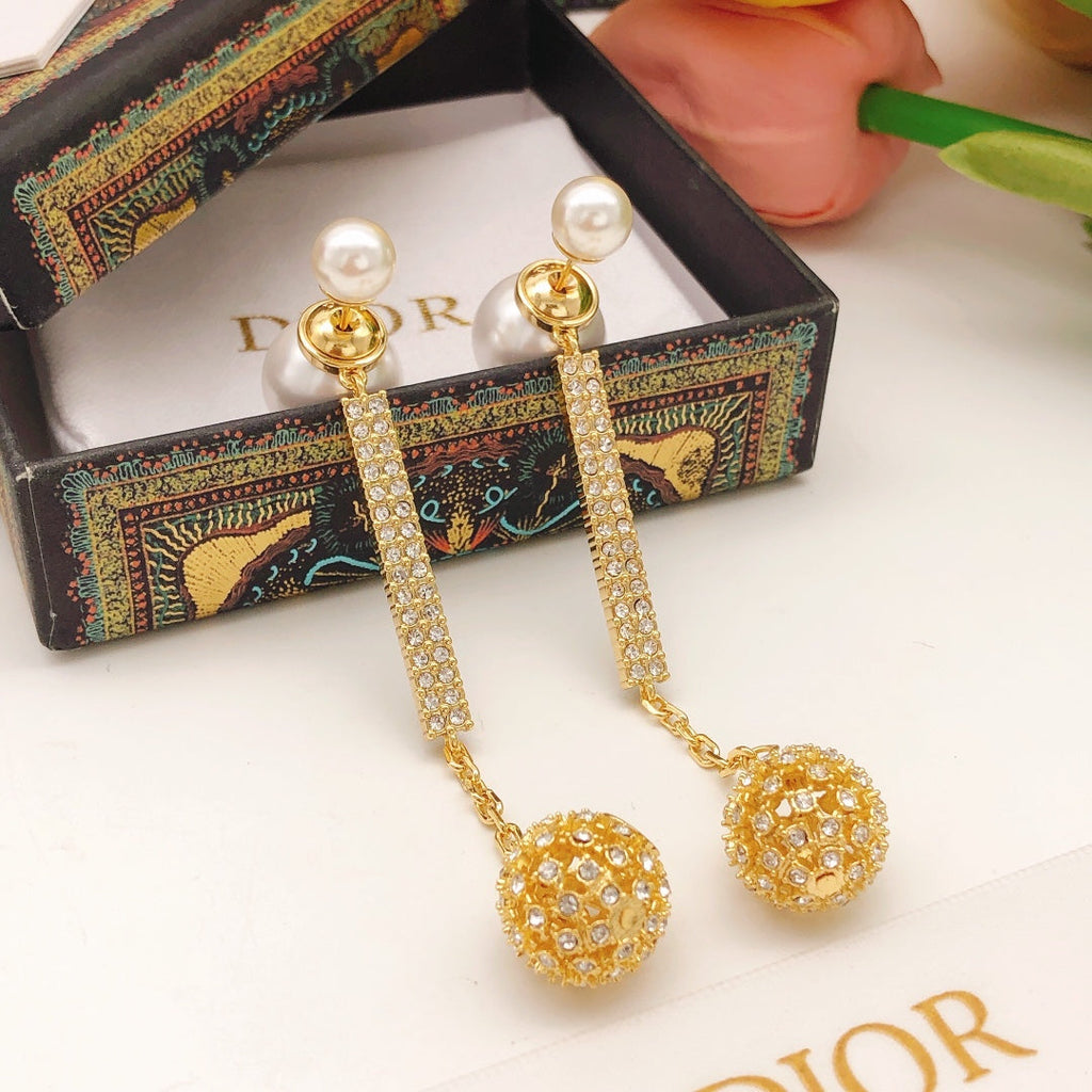 18K Dior Tassel Diamonds Earrings