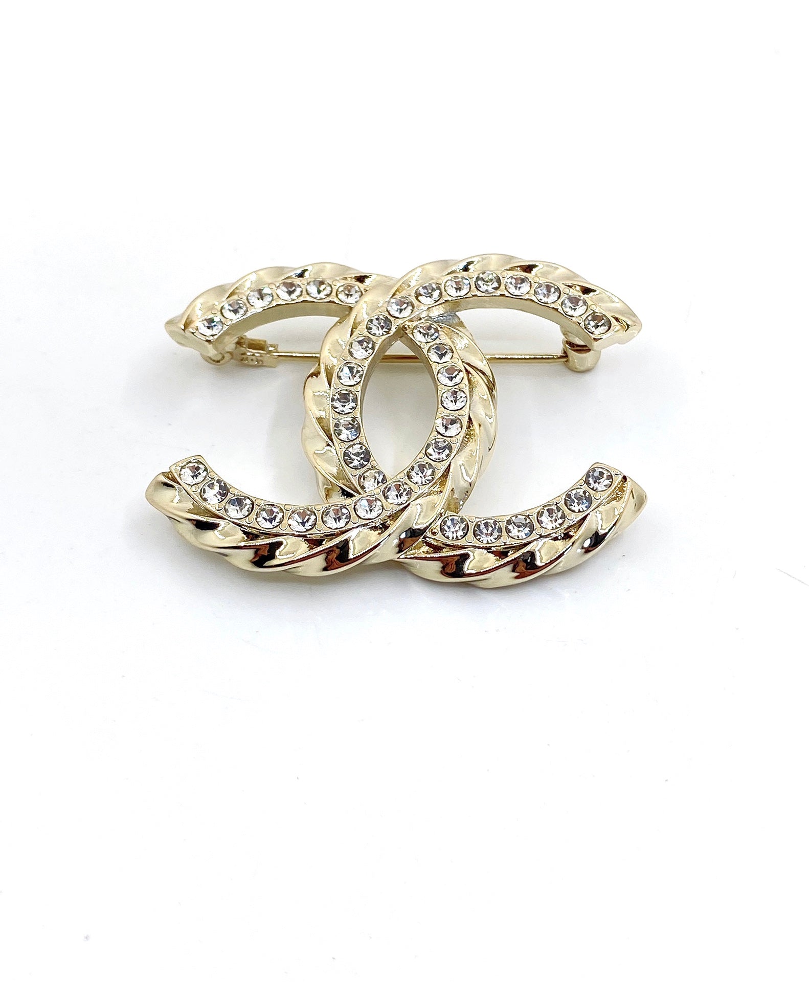 18K  Chanel Diamonds Brooch