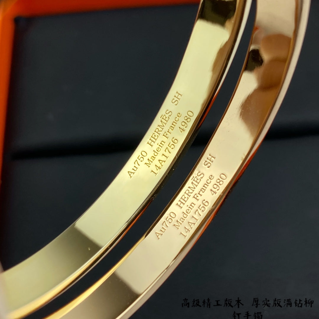 18K Collier De Chien Diamond Hermes Bracelet