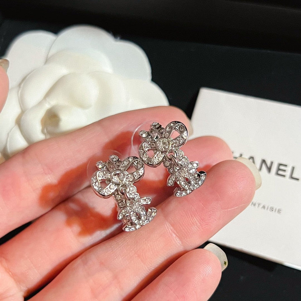 18K  Chanel Diamond Pendant Earrings