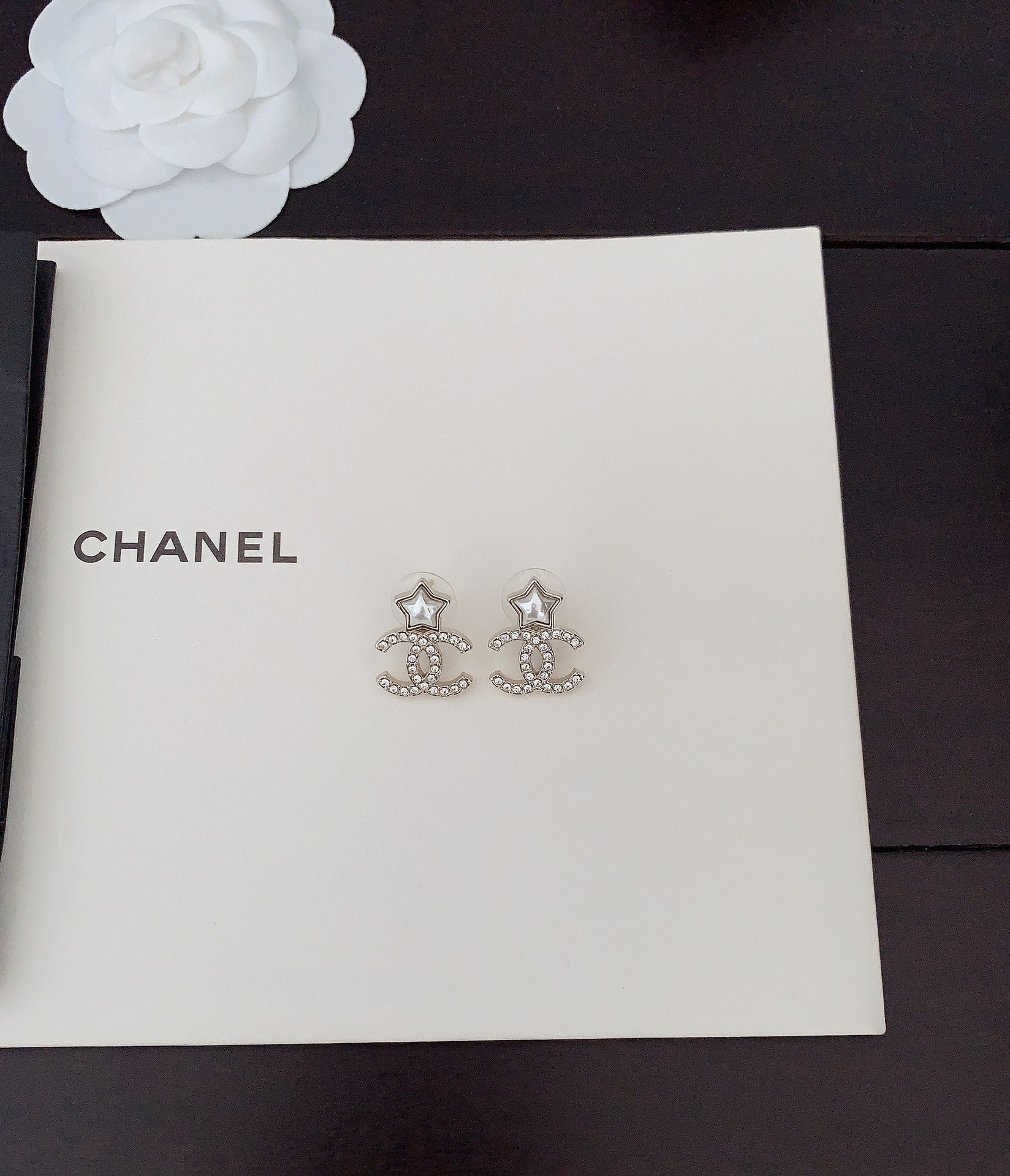 18K  Chanel Star Crystals Earrings