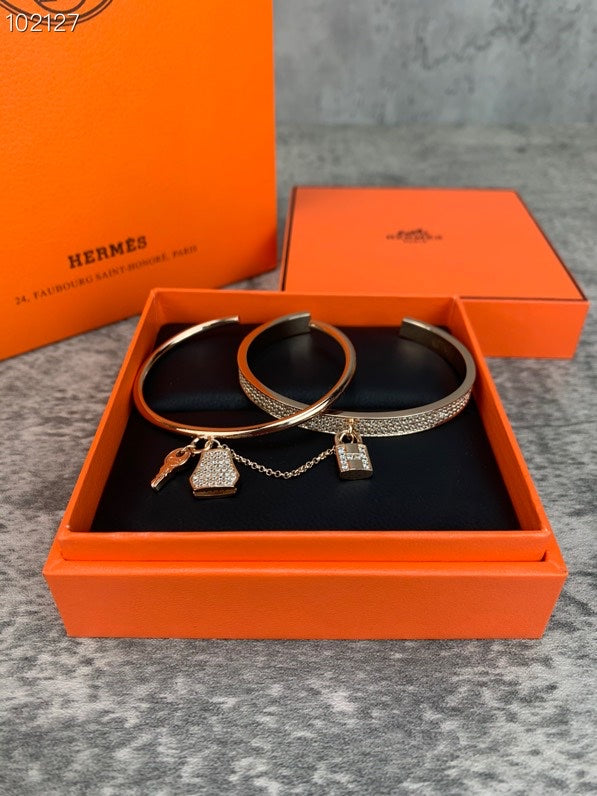 18K Kelly Hermes Cadenas Bracelet