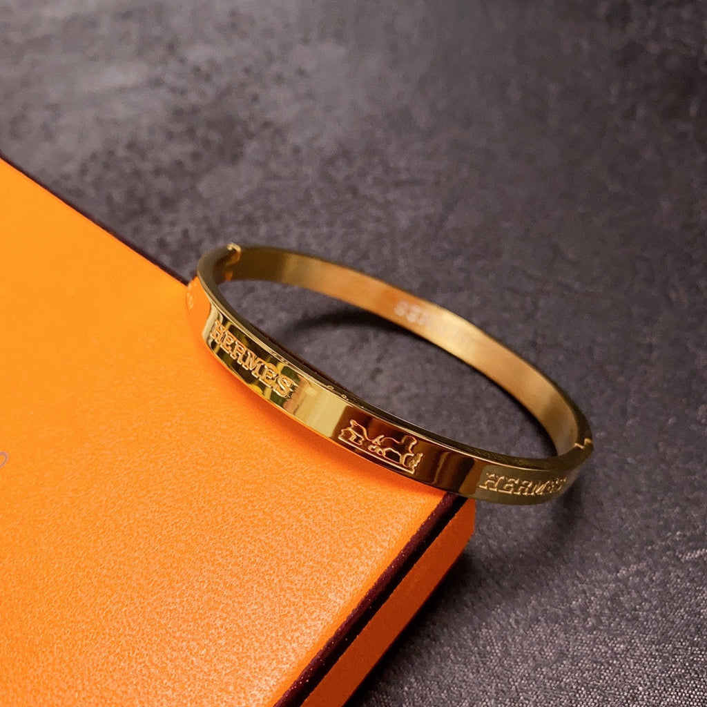 18K Hermes Bracelet