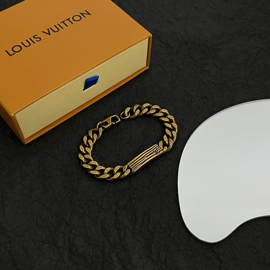 18K Louis Vuitton Vintage Chains Bracelet