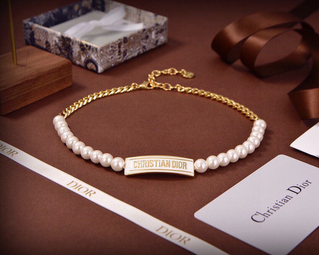 18K Dior 30 Montaigne Necklace