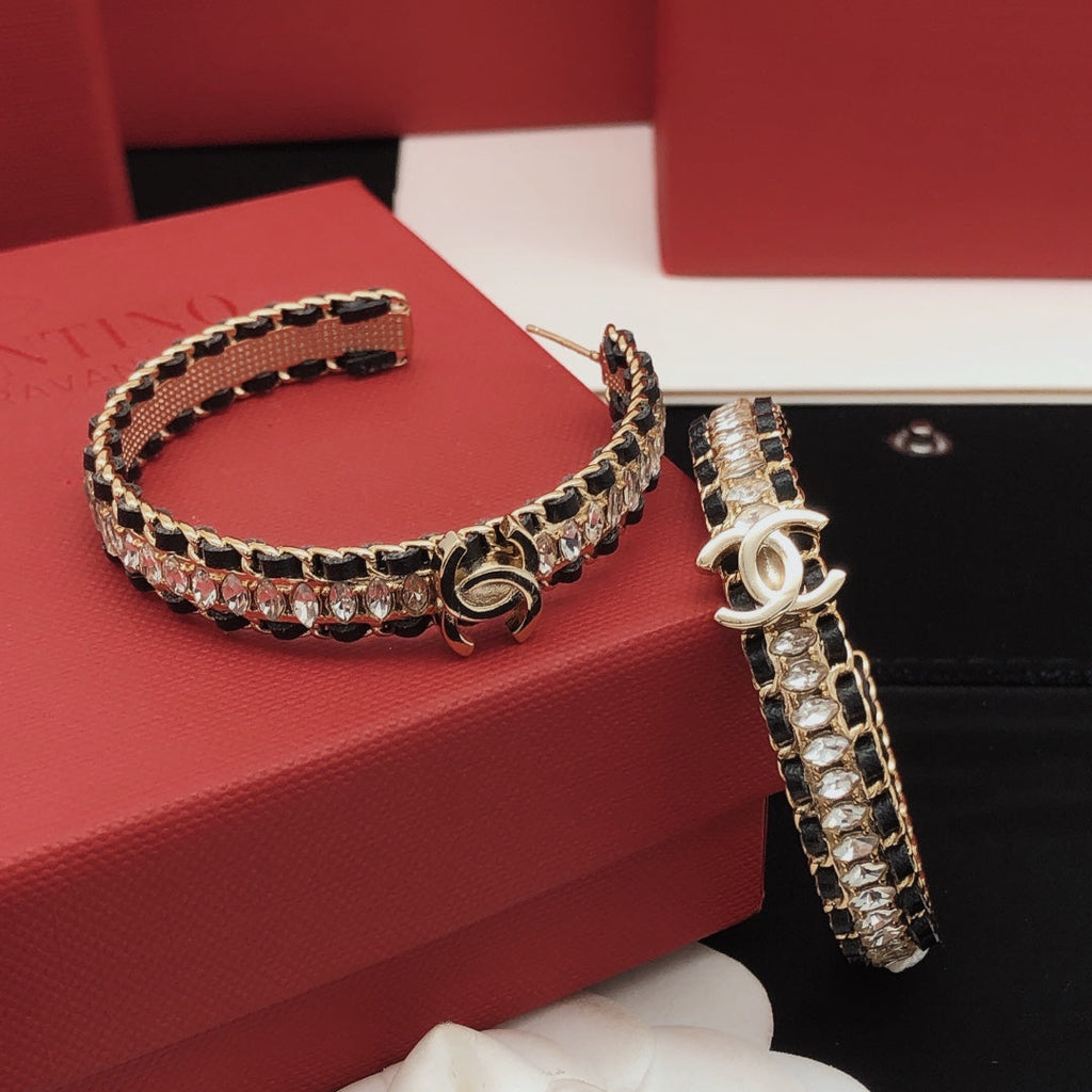 18K  Chanel Strass Earrings