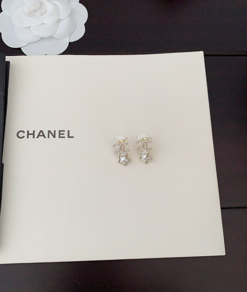 18K  Chanel Star Crystals Earrings