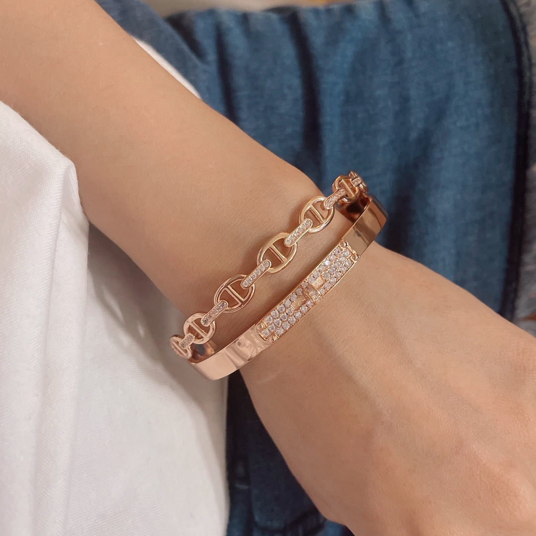 18K Kelly Double Tour Diamond Hermes Bracelet