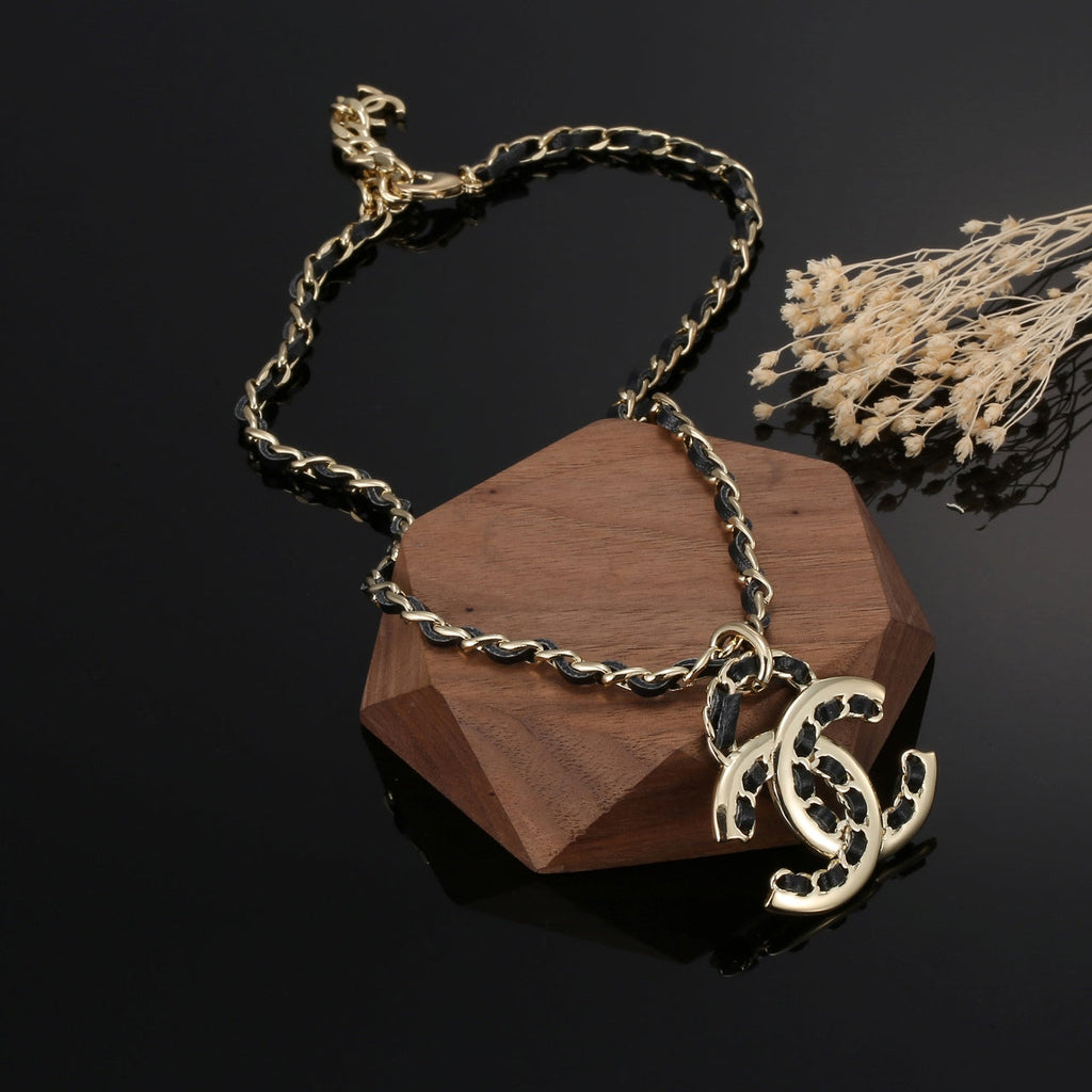 18K  Chanel Strass Leather Necklace