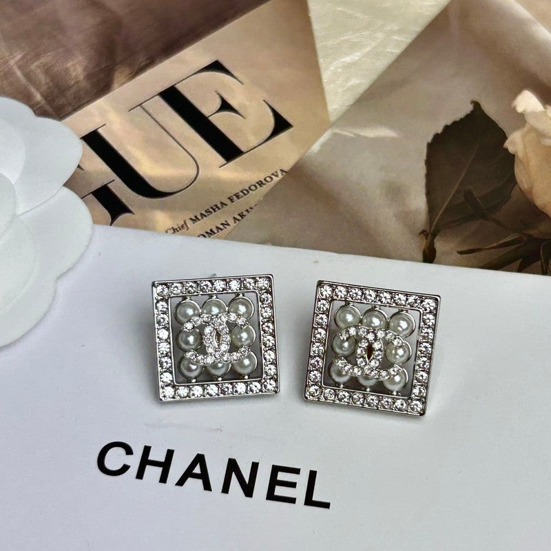18K  Chanel Diamond & Pearl Square Earrings