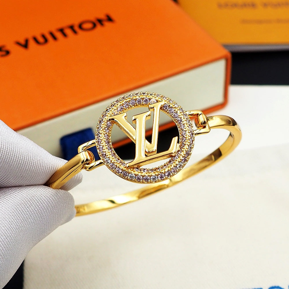 18K Louis Vuitton Louise Tresor Bracelet