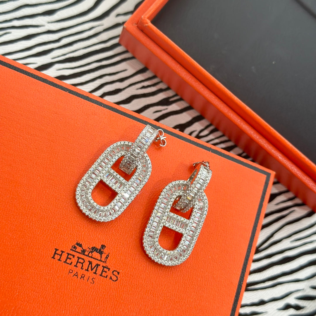 18K Diamonds Hermes Earrings