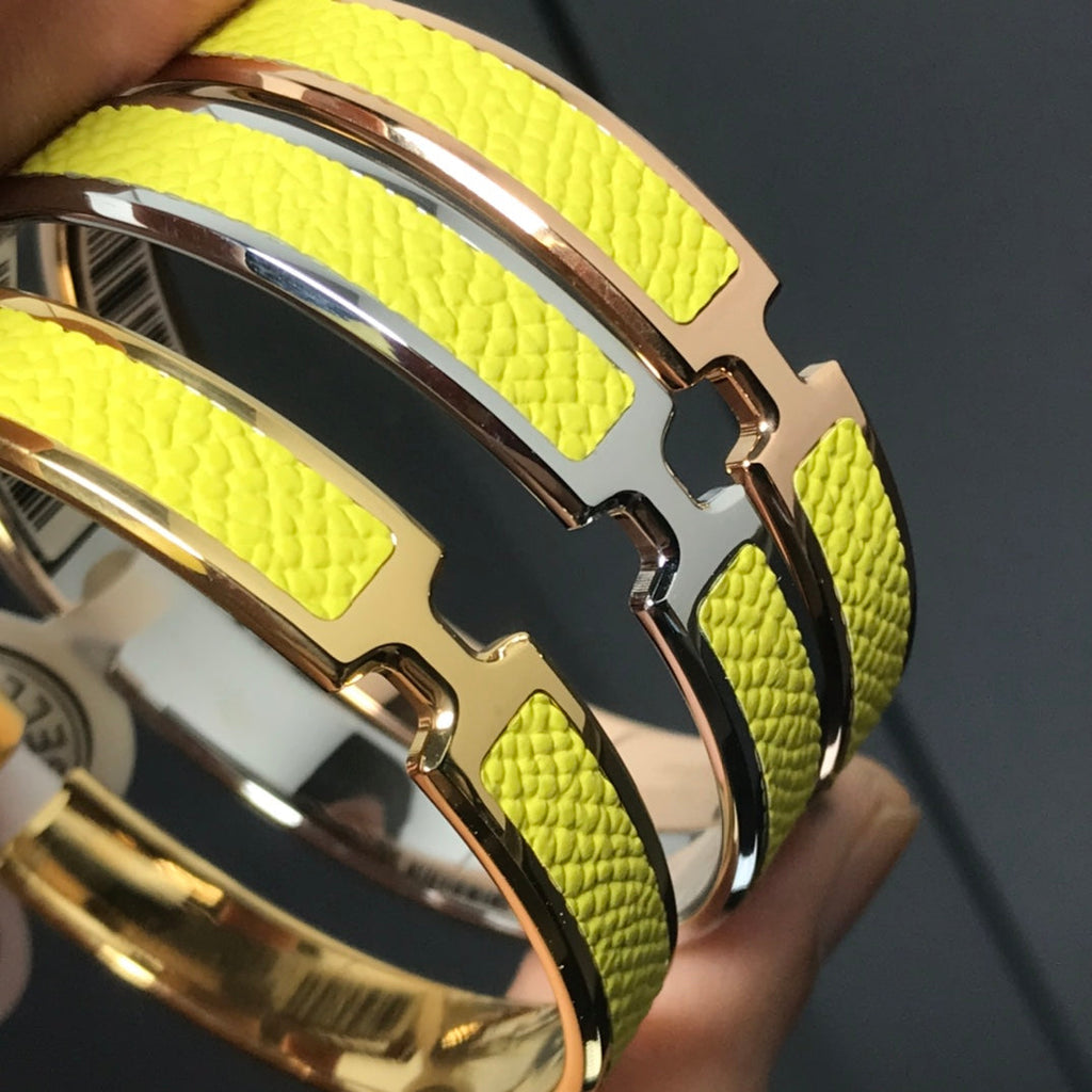18K Olympe Yellow Hermes Bracelet