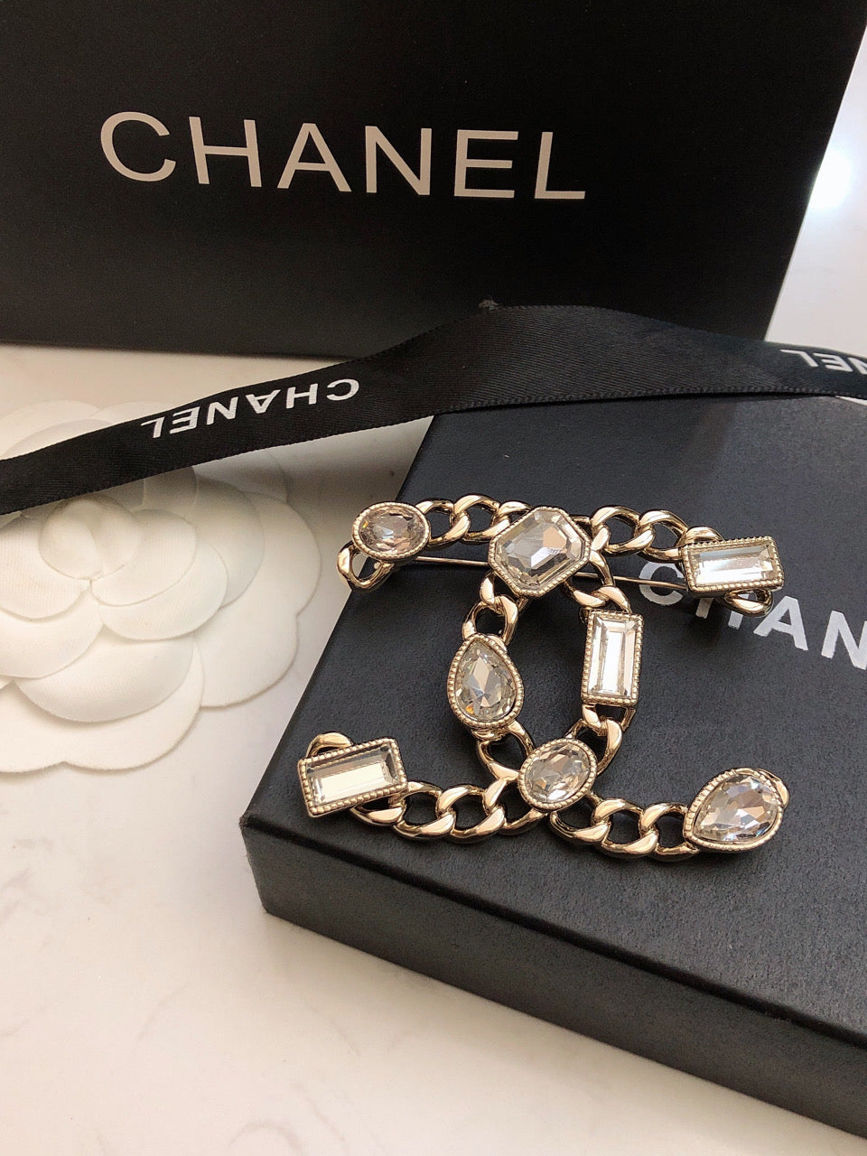 18K  Chanel Crystals Strass Brooch