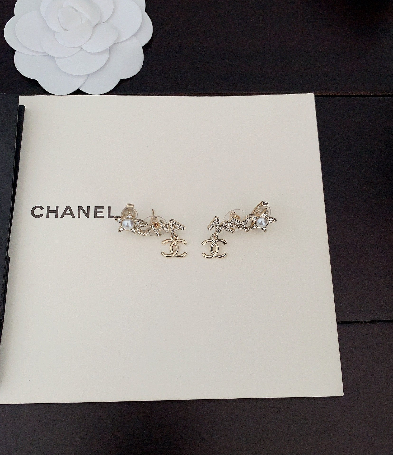 18K  Chanel Script Diamonds Earrings