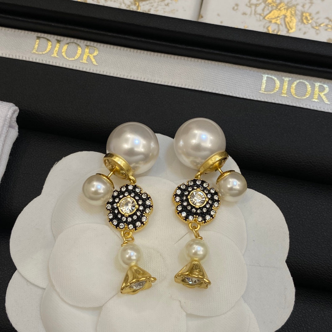 18K Dior Tribales Earrings