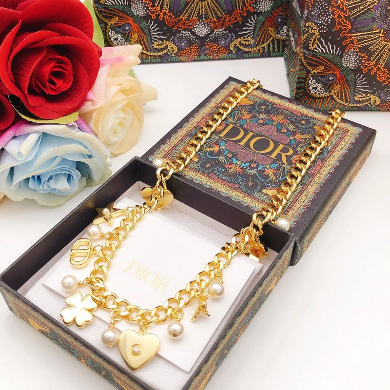 18K Dior Star Pearl Gold Necklace