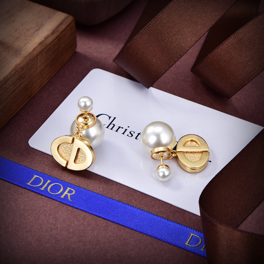 18K Dior Tribales Pearls Earrings