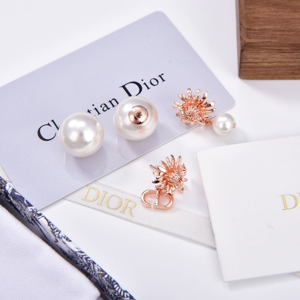 18K Dior Tribales Earrings