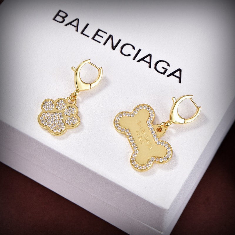 18K Balenciaga Diamond Gold Earrings