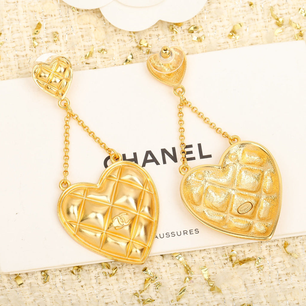 18K  Chanel Coco Crush Heart Pendant Earrings