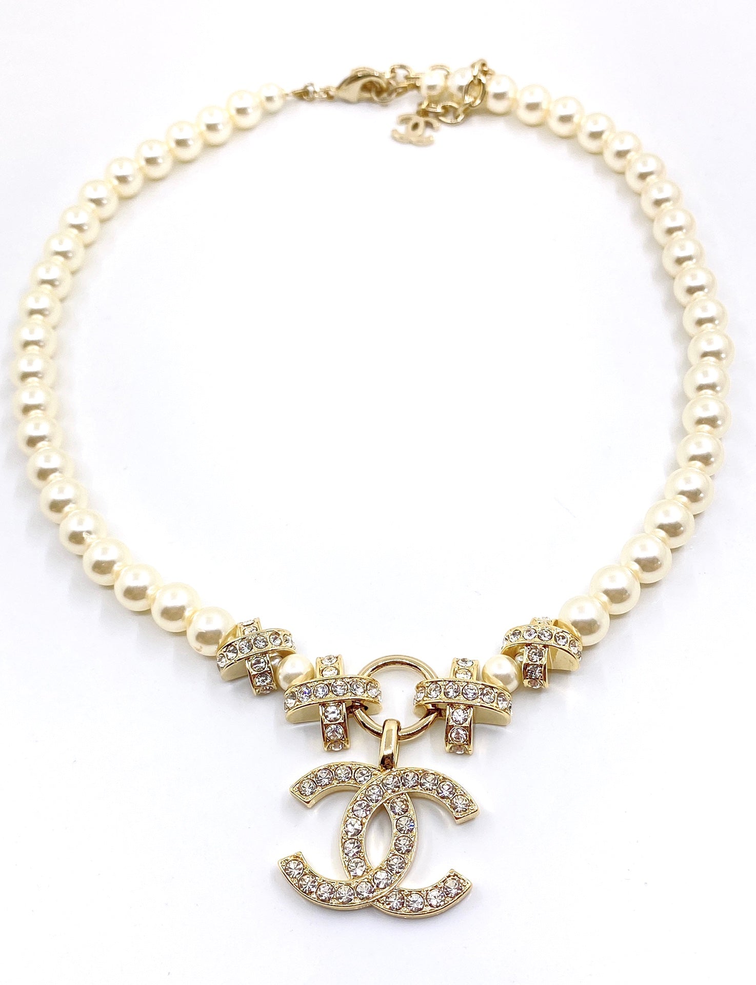 18K  Chanel Pearls Chain Necklace