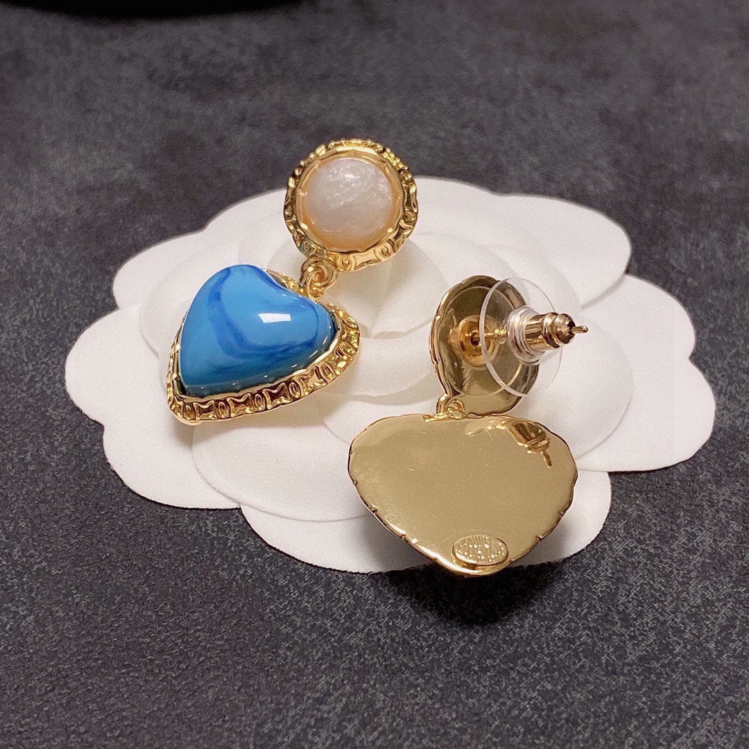 18K  Chanel Blue Heart Pearl Earrings