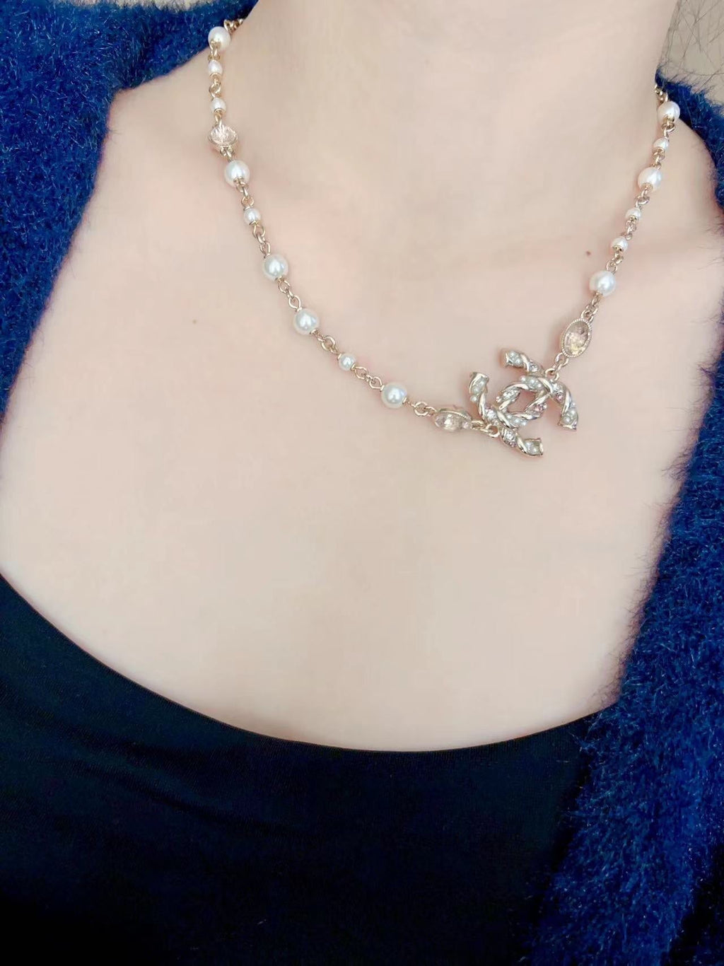 18K  Chanel Pearls Necklace