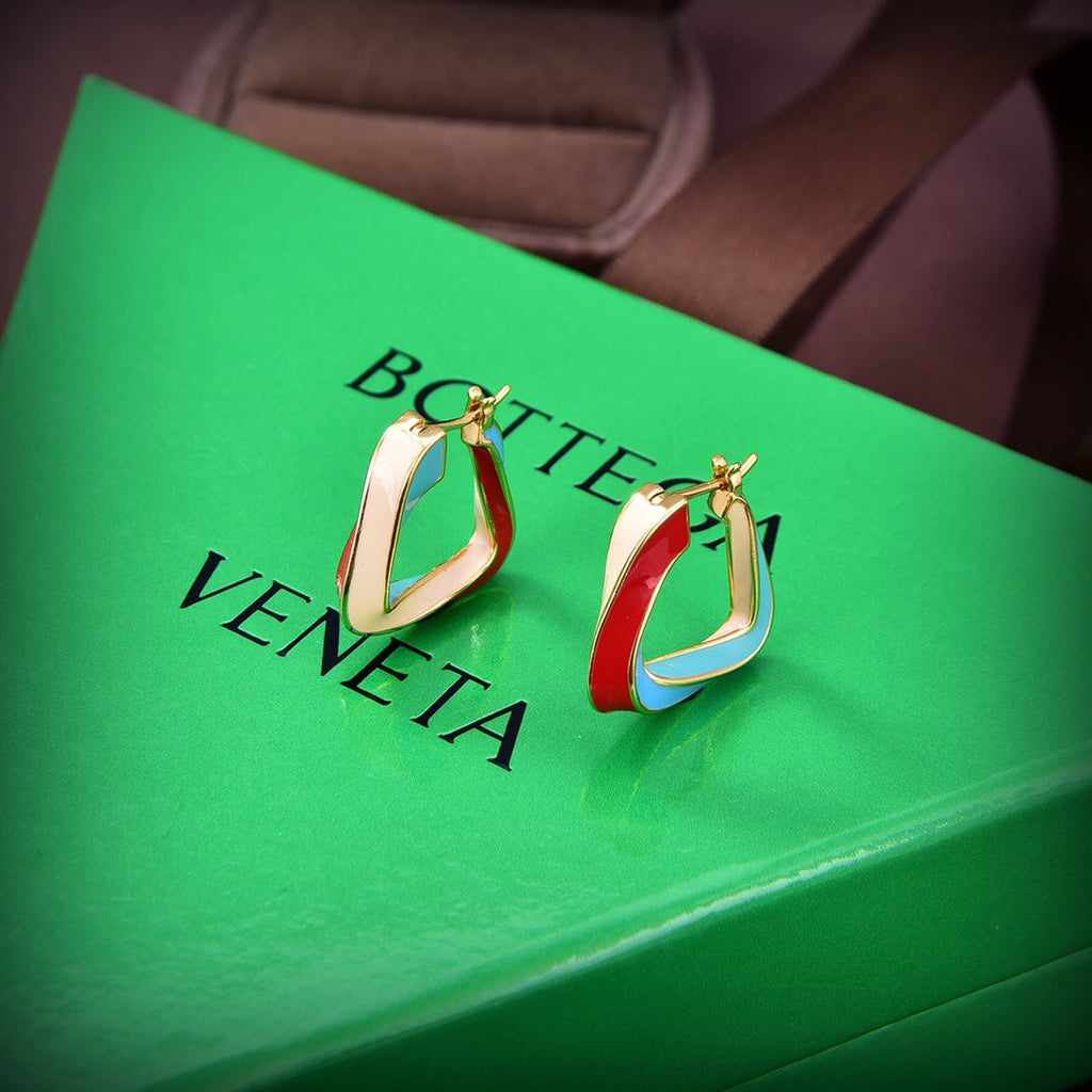 18K BVLGARI Twisted-triangle Hoop Earrings