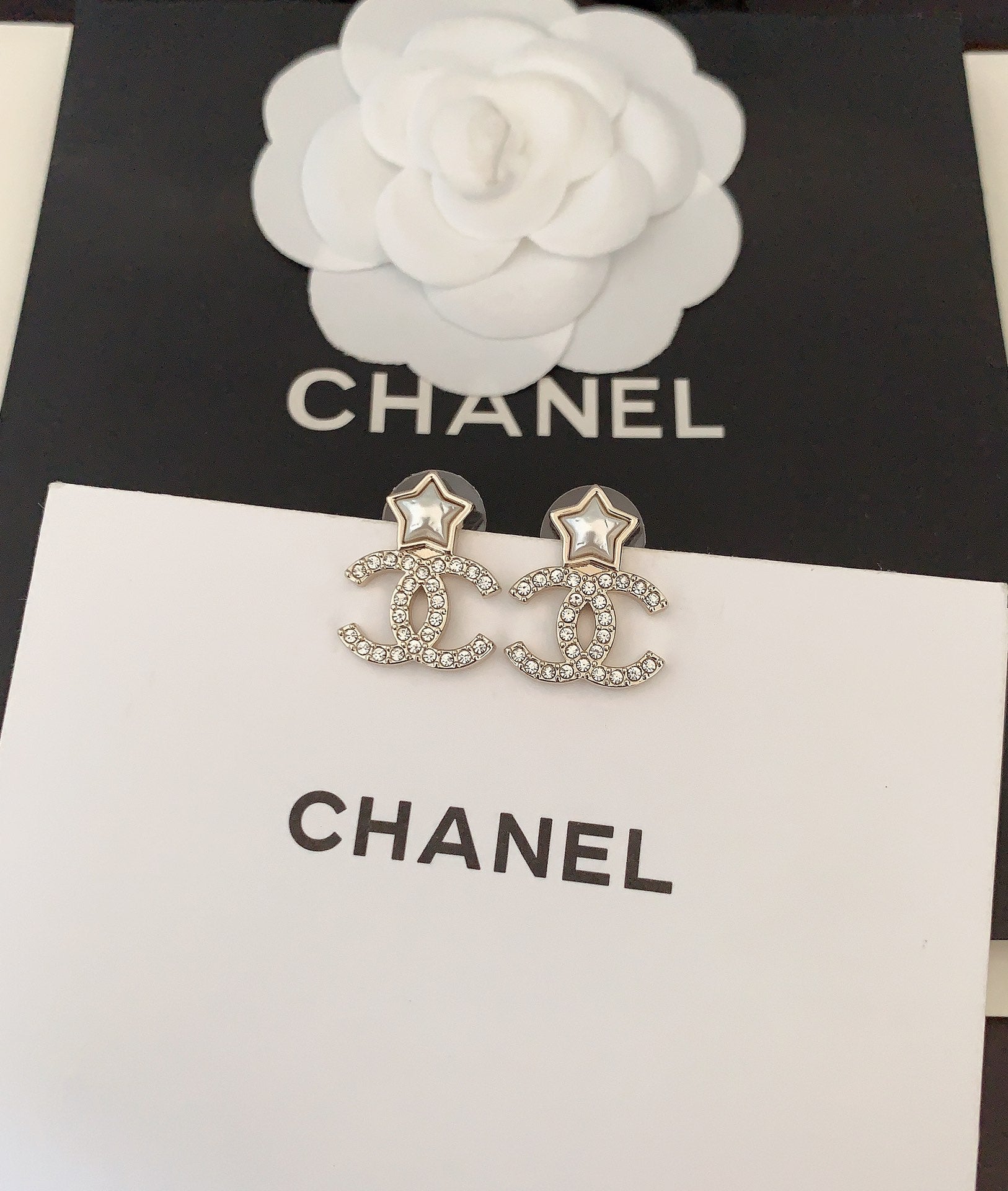 18K  Chanel Star Crystals Earrings