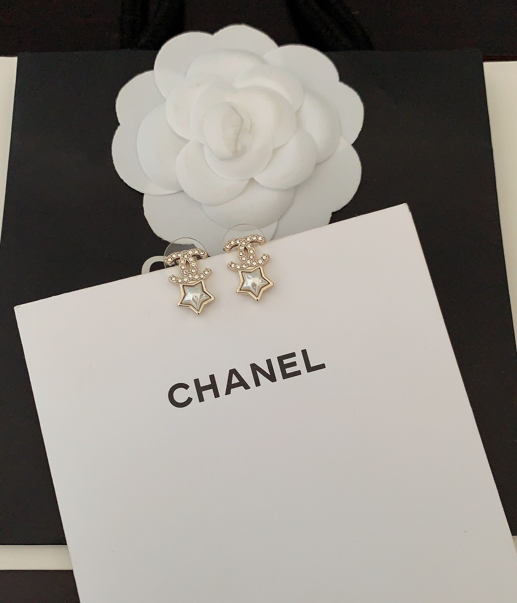 18K  Chanel Star Crystals Earrings