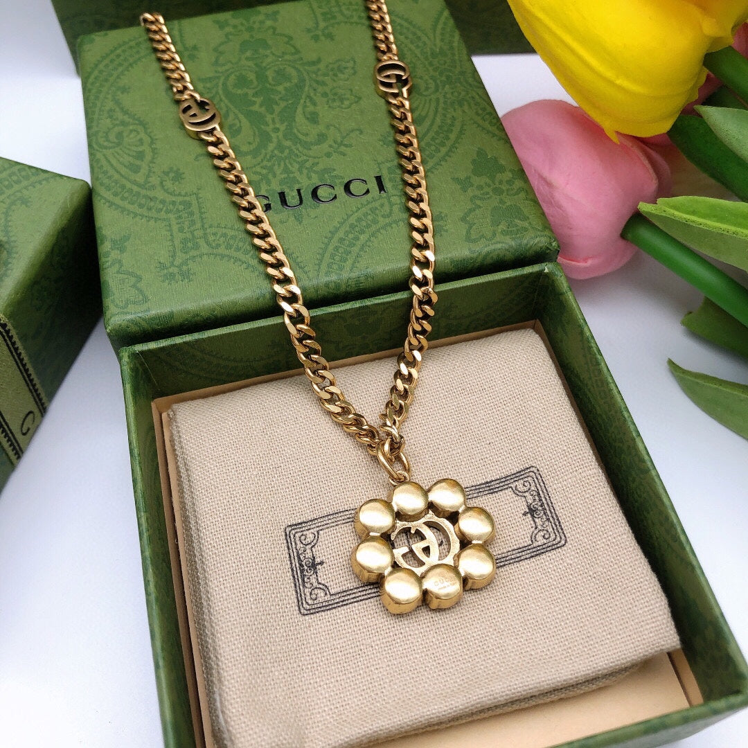 18K Double Gucci Flower Crystals Necklace