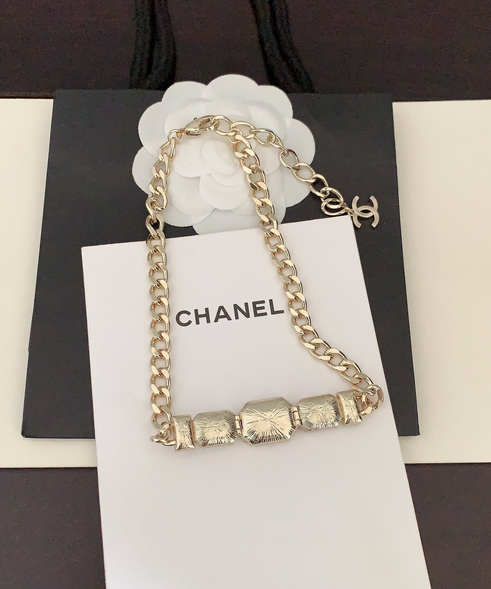 18K  Chanel Pearls Crystals Vintage Necklace