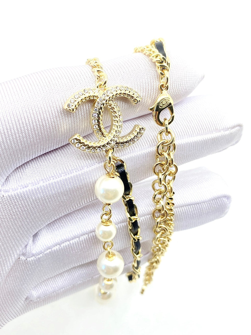 18K  Chanel Pearls & Leather Necklace