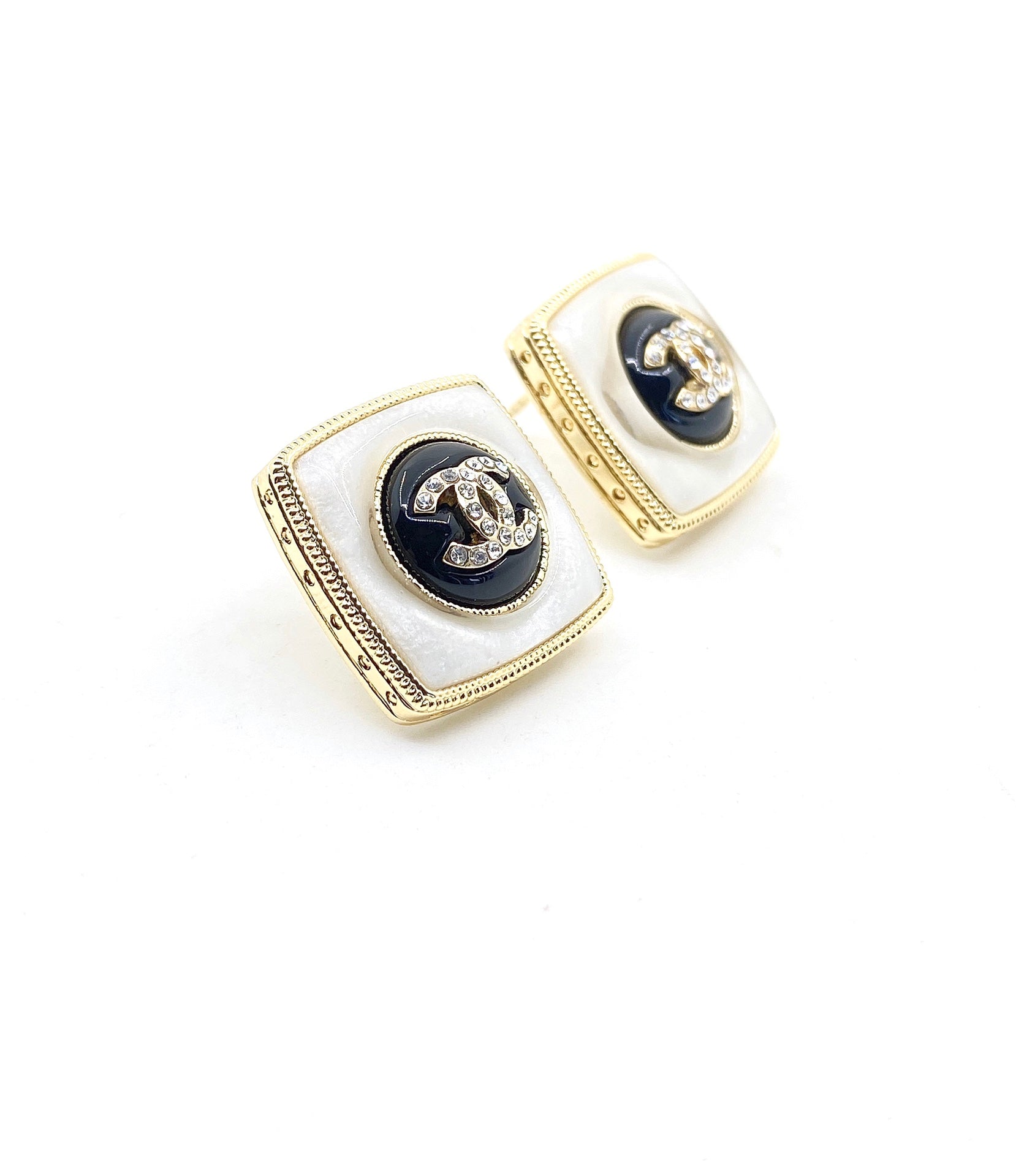 18K  Chanel Pearl Square Earrings